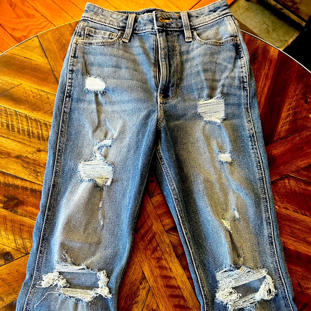 Size 00 regular Hollister straight leg jeans